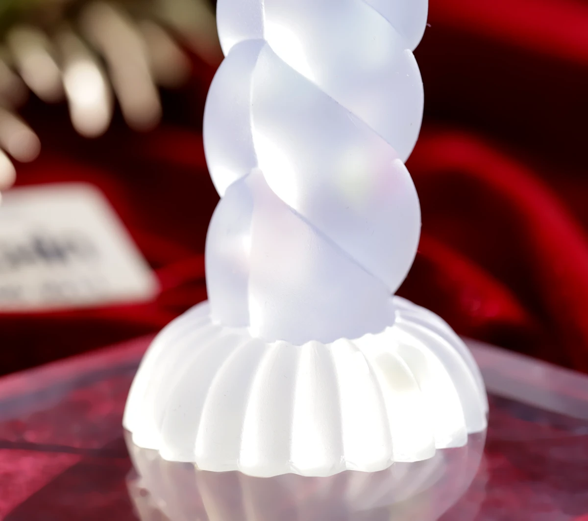 Cu Giả Silicone Gân Nổi Kích Thích Âm Đạo Cảm Giác Mạnh Mẽ