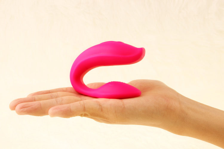 Máy massage điểm G Lovetoy Rose 5 tần số rung điều khiển từ xa