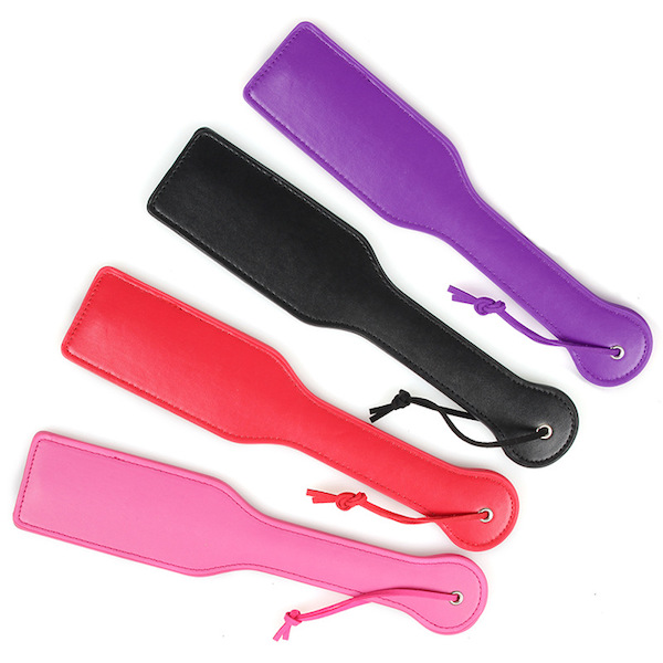 Roi Phết MÔng BDSM Bằng Da Trừng Phạt Bạo Dâm Kích Thích