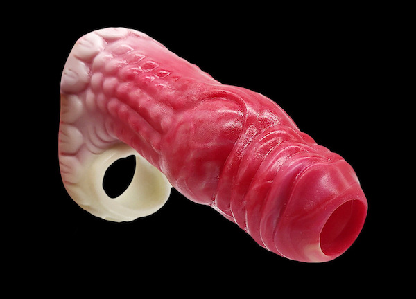 Bao cao su đôn dên quái thú vảy rồng FRRK vân nổi hở đầu có quai đeo bìu