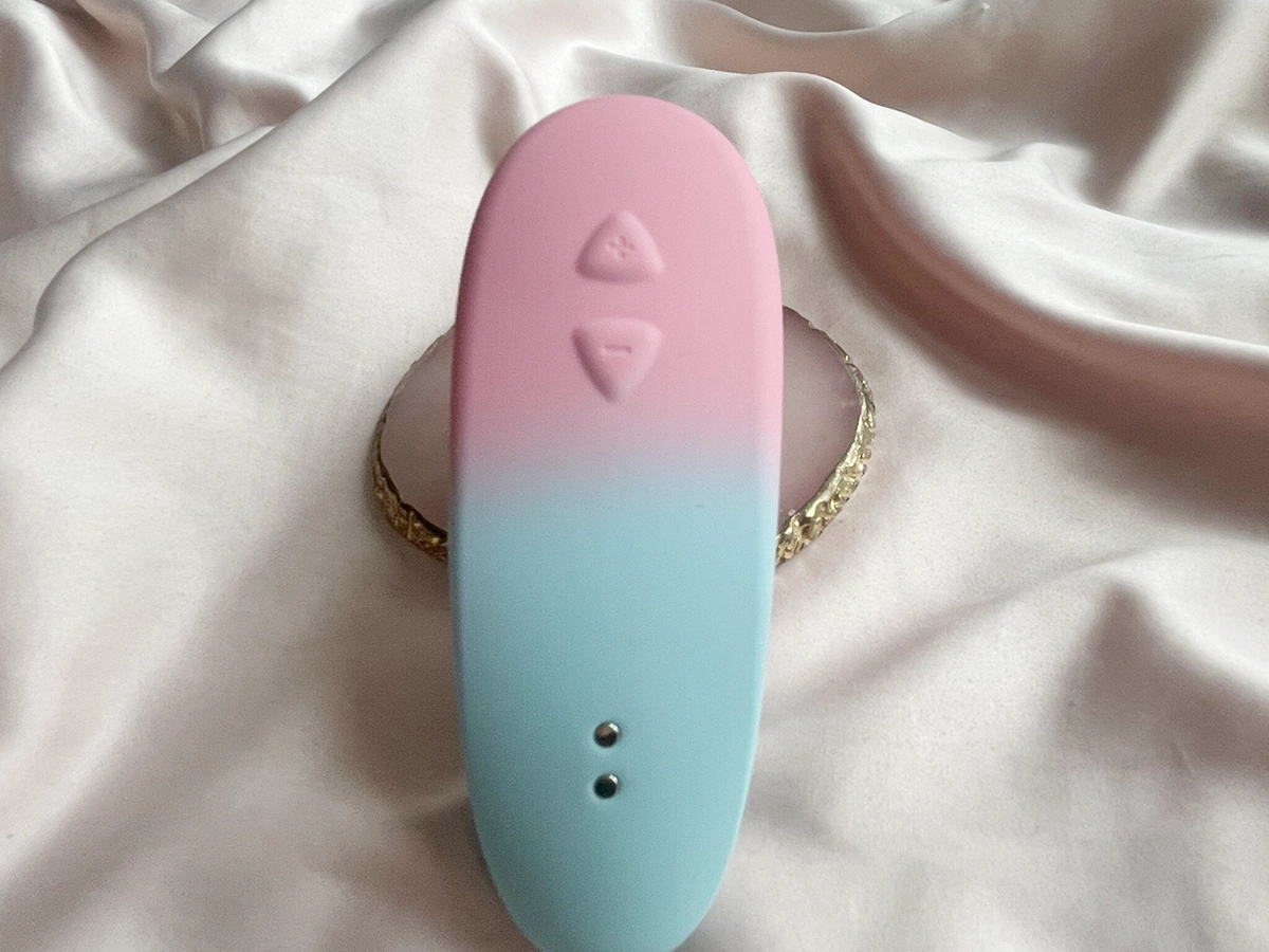 Lovense Tenera 2 máy bú hút âm vật điều khiển qua App