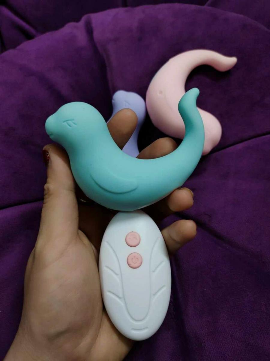 Trứng rung hình Hải Cẩu điều khiển từ xa silicon y tế